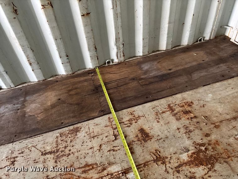 image for item FB2987 2004 Shipping container