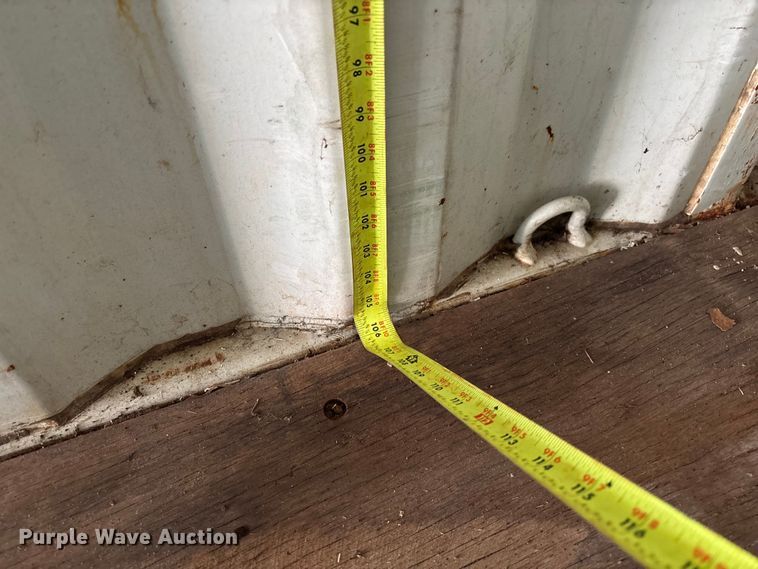 image for item FB2987 2004 Shipping container