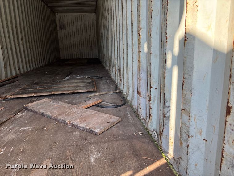 image for item FB2987 2004 Shipping container