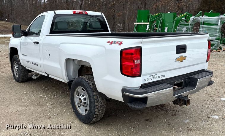 image for item FB2988 2017 Chevrolet Silverado 2500HD pickup truck