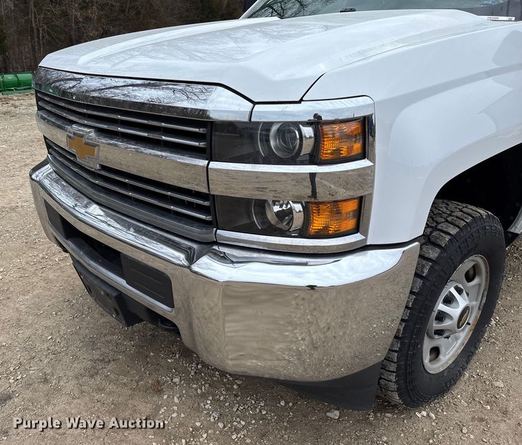 image for item FB2988 2017 Chevrolet Silverado 2500HD pickup truck