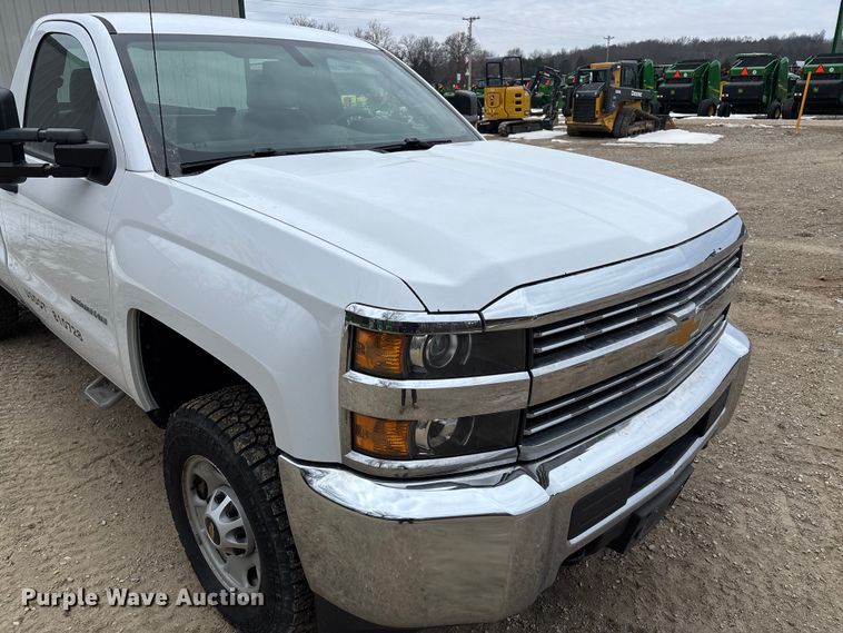 image for item FB2988 2017 Chevrolet Silverado 2500HD pickup truck