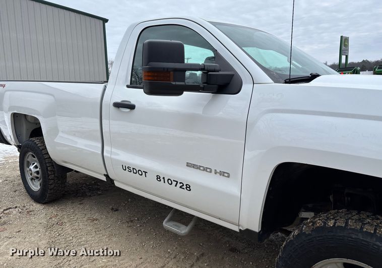 image for item FB2988 2017 Chevrolet Silverado 2500HD pickup truck
