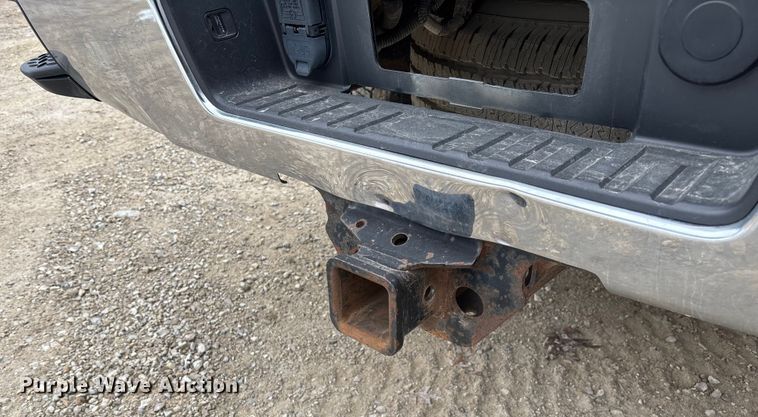 image for item FB2988 2017 Chevrolet Silverado 2500HD pickup truck