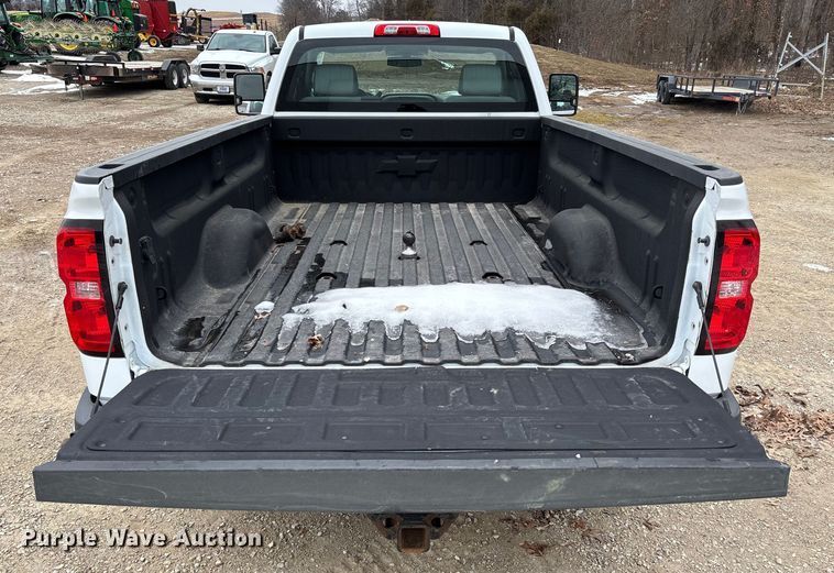 image for item FB2988 2017 Chevrolet Silverado 2500HD pickup truck