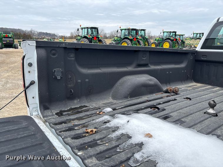 image for item FB2988 2017 Chevrolet Silverado 2500HD pickup truck