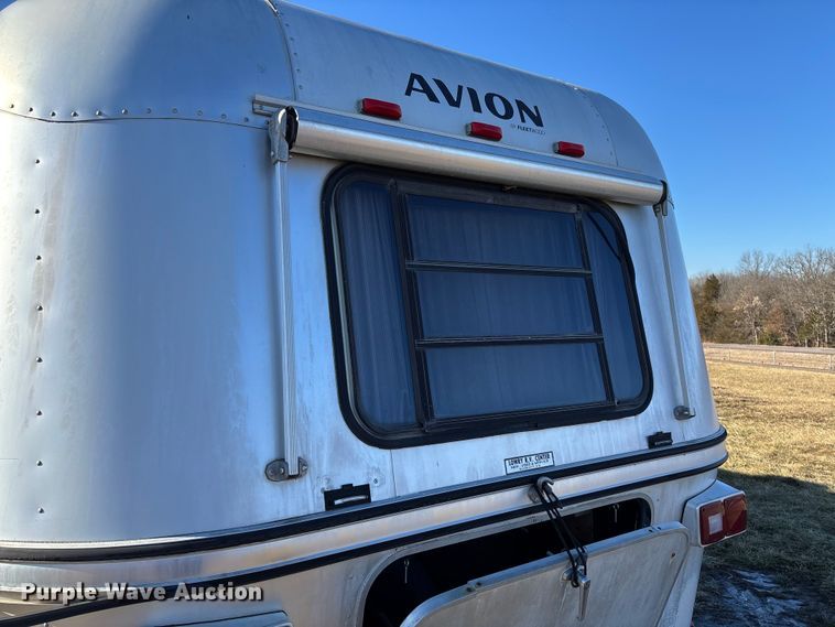 image for item FB2993 1984 Avion Camper
