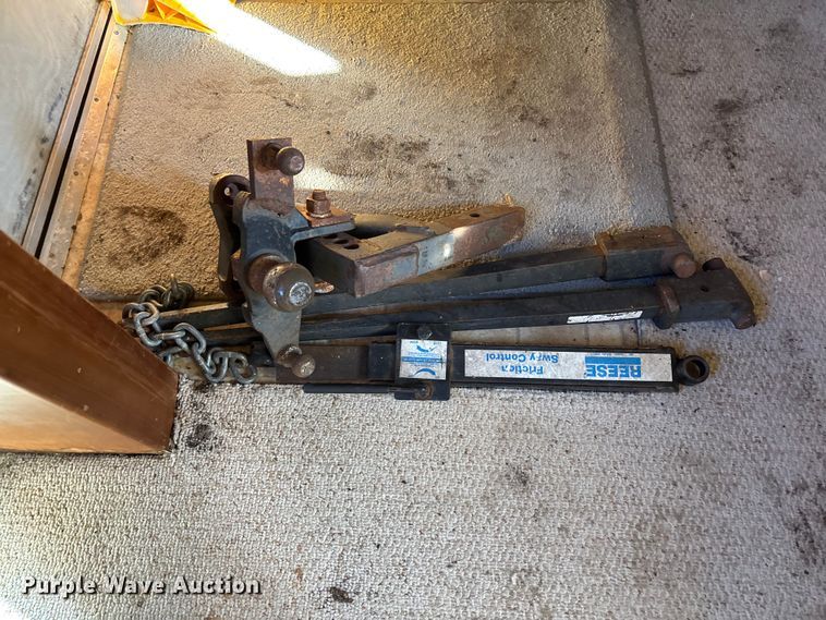 image for item FB2993 1984 Avion Camper