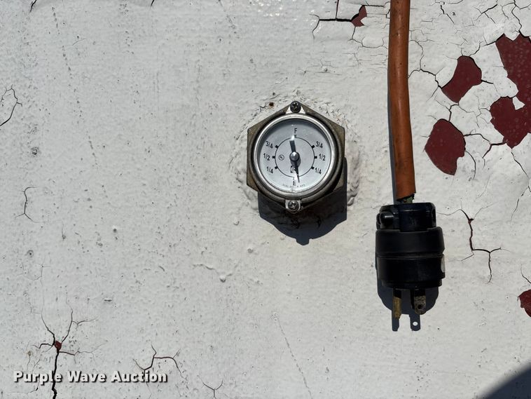 image for item FB2999 Fuel tank