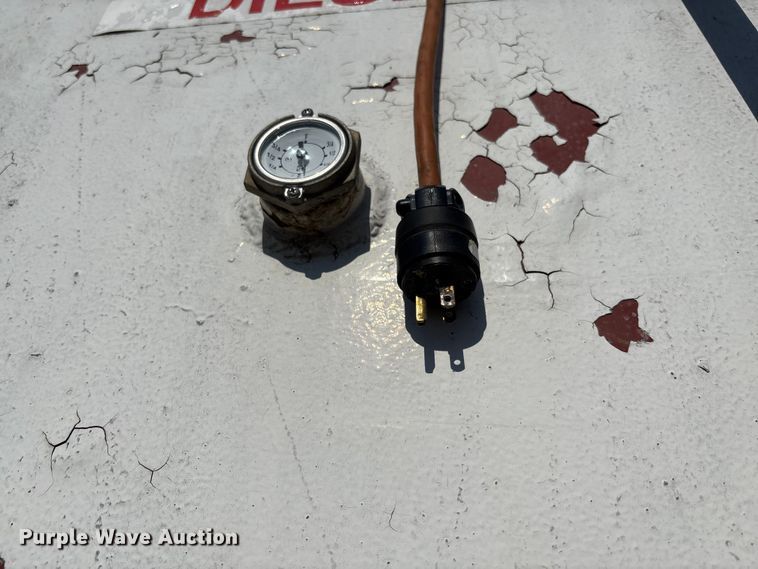 image for item FB2999 Fuel tank