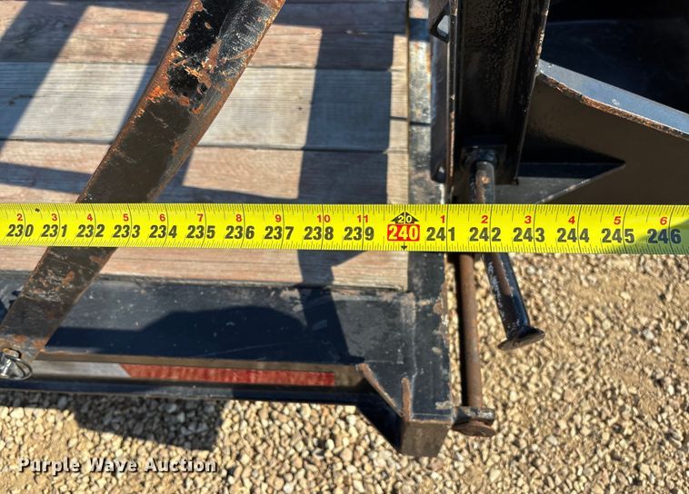 image for item FB3001 2005 Contrail equipment trailer