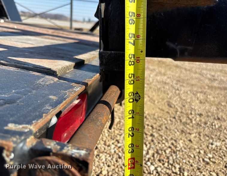 image for item FB3001 2005 Contrail equipment trailer