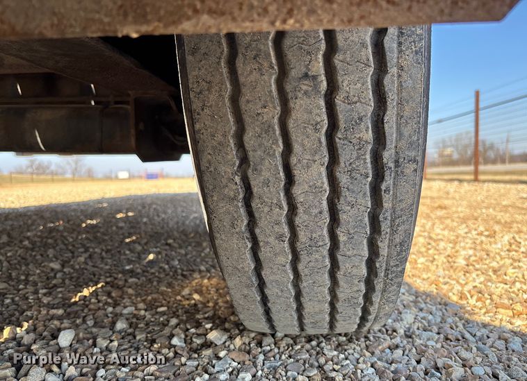 image for item FB3001 2005 Contrail equipment trailer