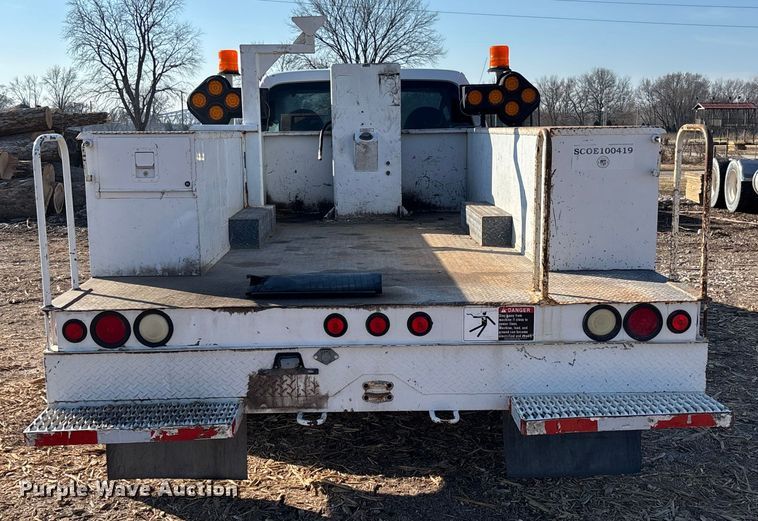 image for item FB3002 2008 Ford F450 Super Duty utility / service truck