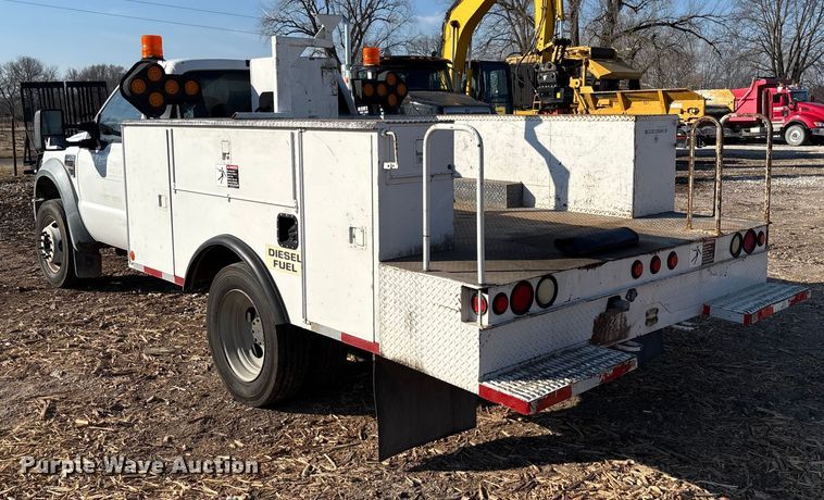 image for item FB3002 2008 Ford F450 Super Duty utility / service truck