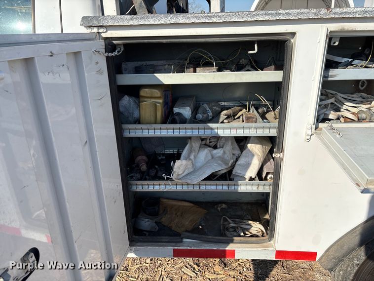 image for item FB3002 2008 Ford F450 Super Duty utility / service truck