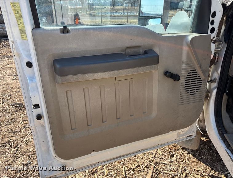 image for item FB3002 2008 Ford F450 Super Duty utility / service truck