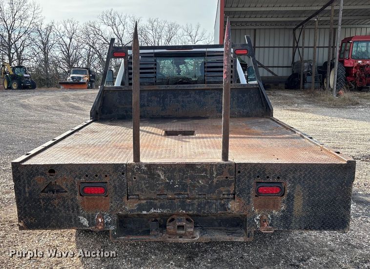 image for item FB3007 2009 Chevrolet Silverado 3500HD Ext. Cab bale bed pickup truck