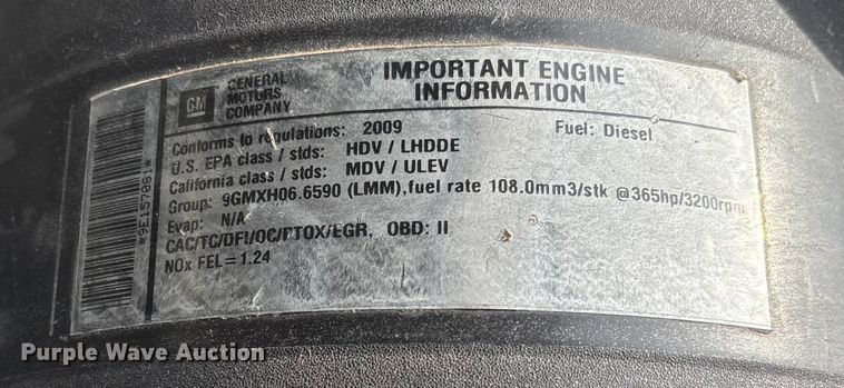 image for item FB3007 2009 Chevrolet Silverado 3500HD Ext. Cab bale bed pickup truck