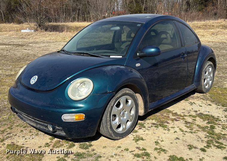 image for item FB3015 2002 Volkswagen Beetle 