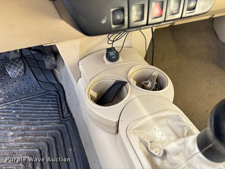 image for item FB3015 2002 Volkswagen Beetle 