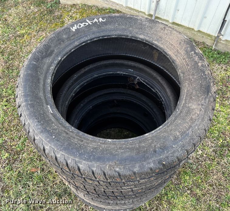 image for item FB3015 2002 Volkswagen Beetle 