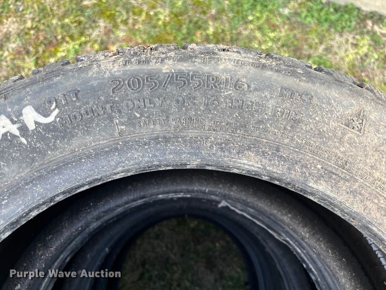 image for item FB3015 2002 Volkswagen Beetle 