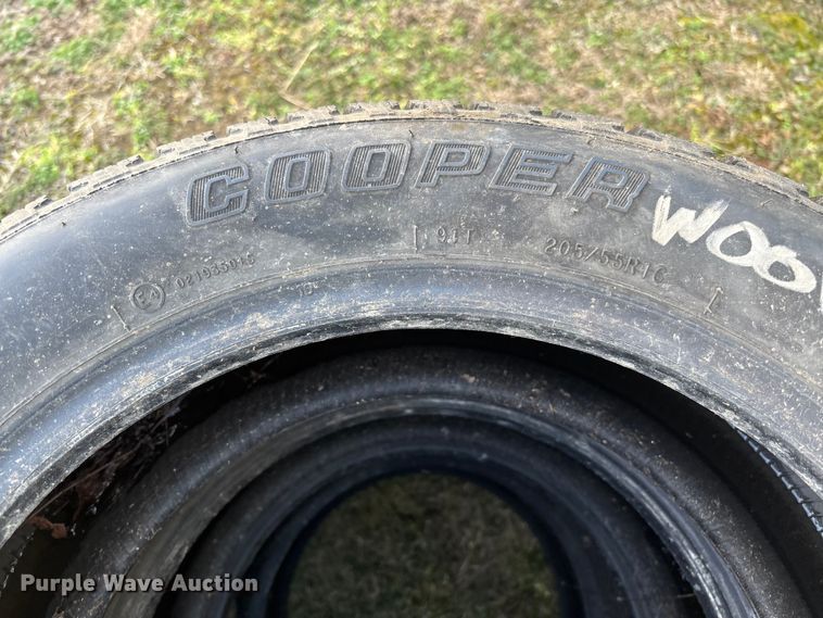 image for item FB3015 2002 Volkswagen Beetle 