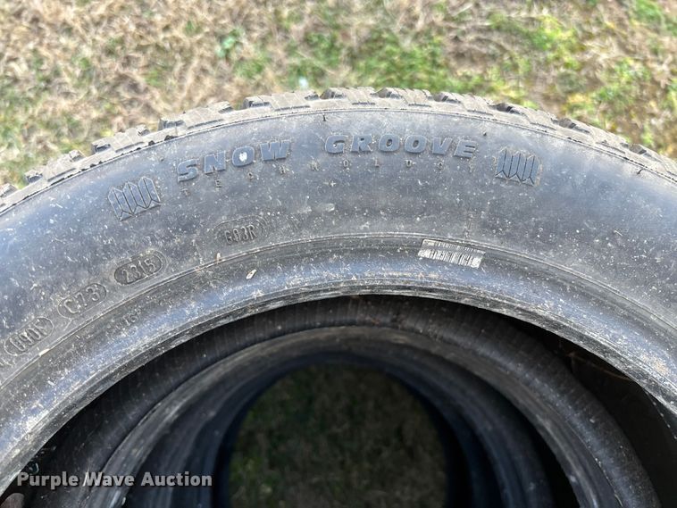 image for item FB3015 2002 Volkswagen Beetle 