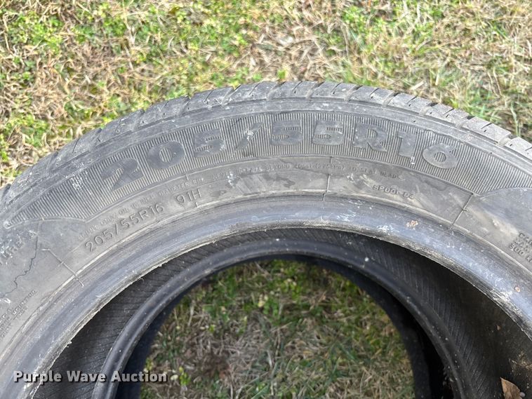 image for item FB3015 2002 Volkswagen Beetle 