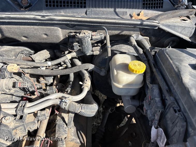 image for item FB3500 2006 Dodge Dakota Crew Cab pickup truck