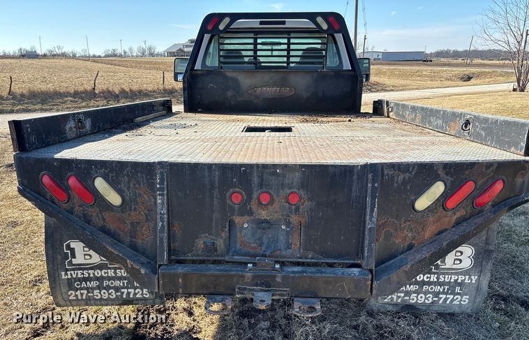 image for item FB3502 2008 Ford F450 Super Duty flatbed truck