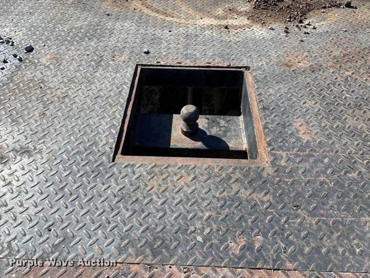 image for item FB3502 2008 Ford F450 Super Duty flatbed truck