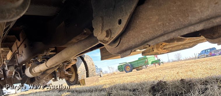 image for item FB3502 2008 Ford F450 Super Duty flatbed truck