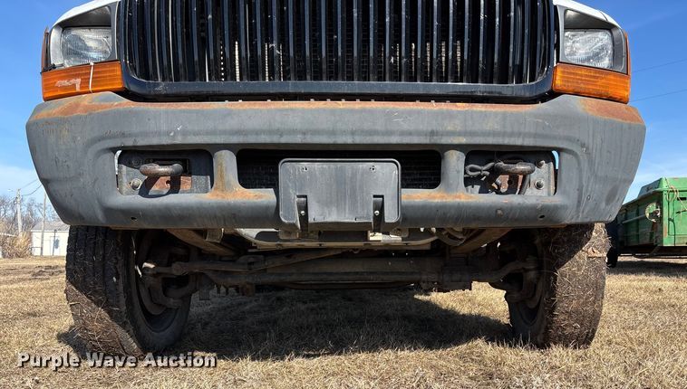 image for item FB3503 2000 Ford F450 utility / service truck