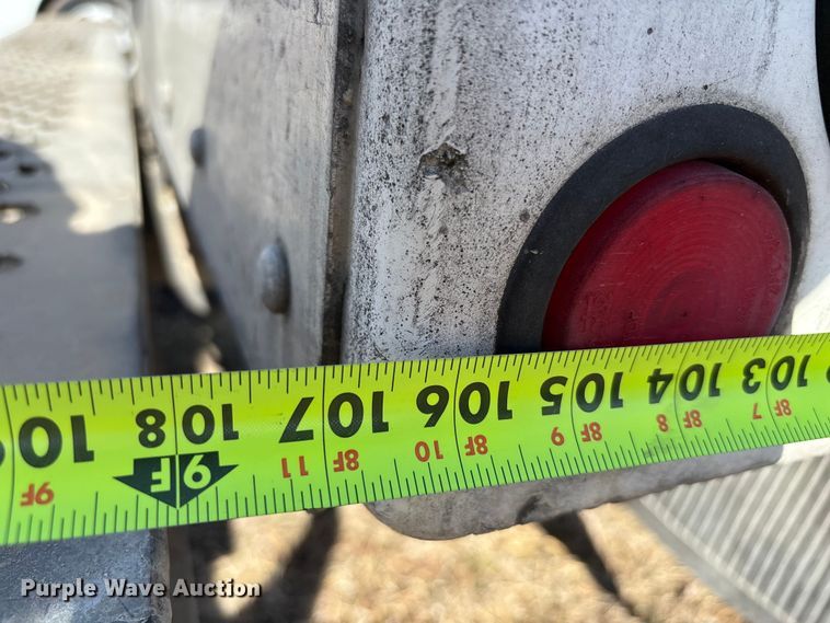 image for item FB3503 2000 Ford F450 utility / service truck