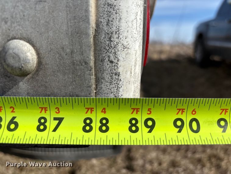 image for item FB3503 2000 Ford F450 utility / service truck