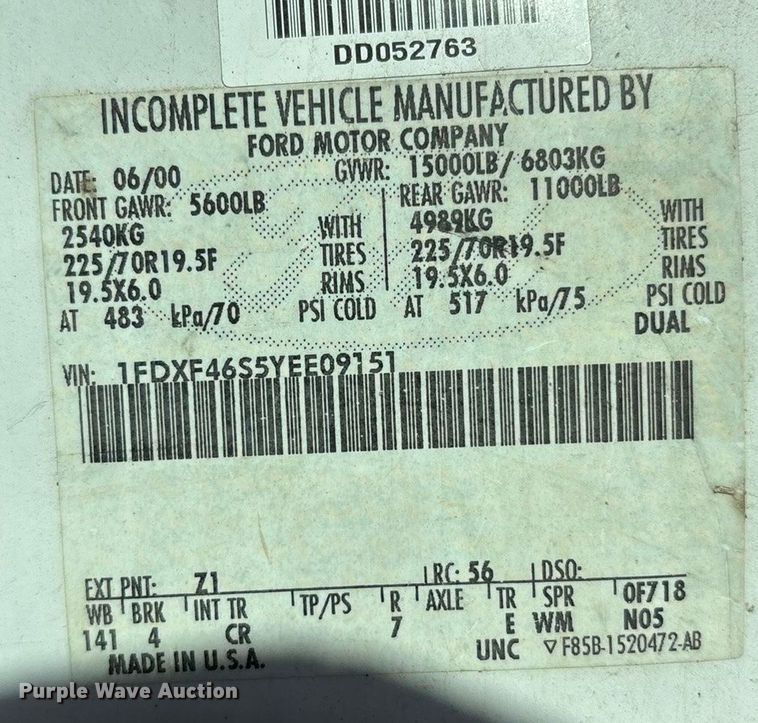 image for item FB3503 2000 Ford F450 utility / service truck