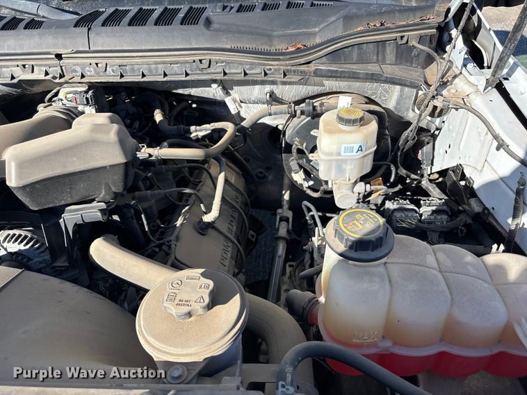 image for item FB3511 2018 Ford F350 Super Duty XL pickup truck