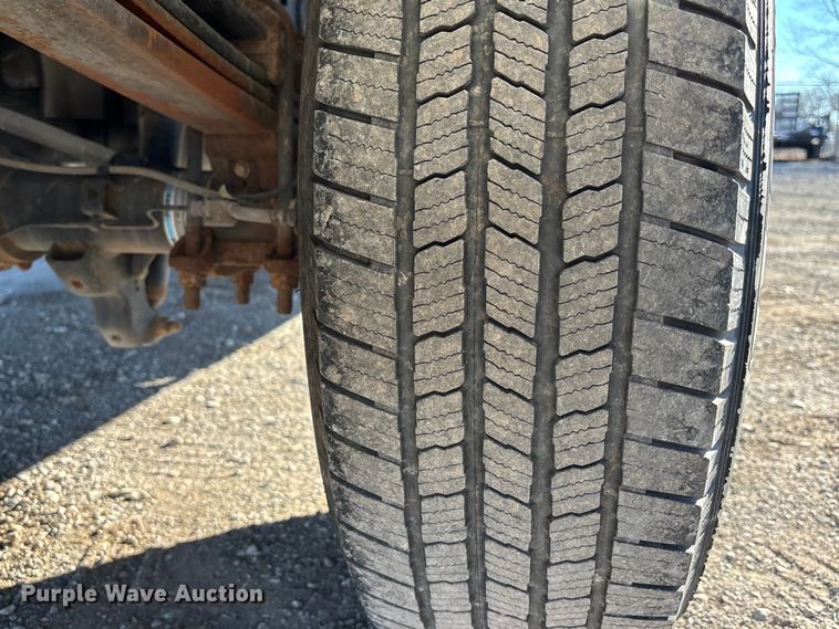 image for item FB3511 2018 Ford F350 Super Duty XL pickup truck