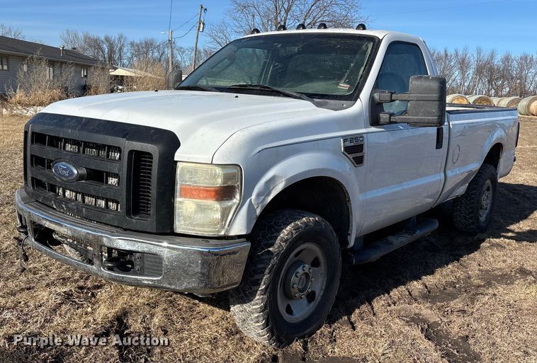 image for item FB3512 2008 Ford F250 Super Duty XL pickup truck