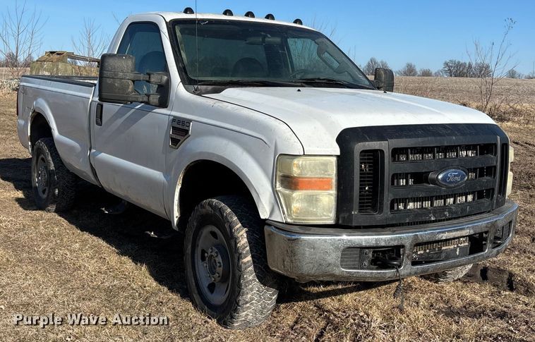 image for item FB3512 2008 Ford F250 Super Duty XL pickup truck