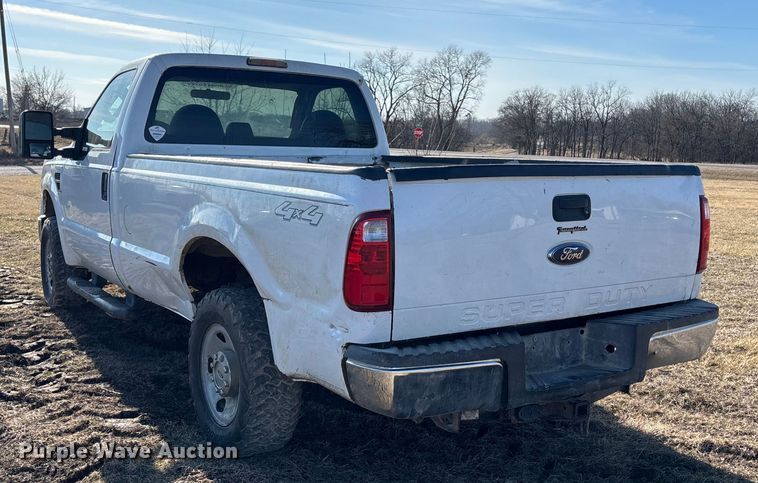 image for item FB3512 2008 Ford F250 Super Duty XL pickup truck