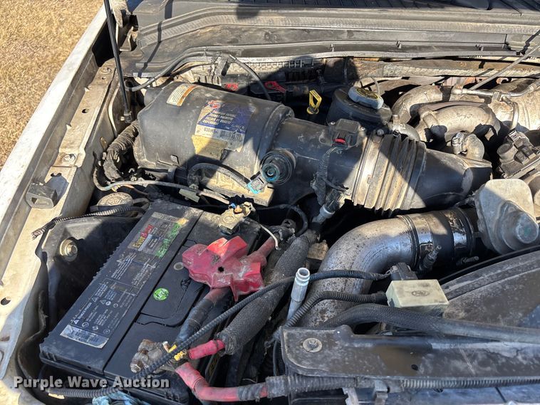 image for item FB3512 2008 Ford F250 Super Duty XL pickup truck