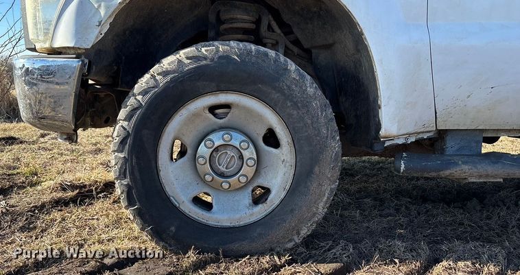 image for item FB3512 2008 Ford F250 Super Duty XL pickup truck