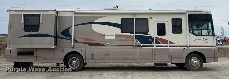 image for item FB3521 1998 Winnebago Grand Tour Vectra RV