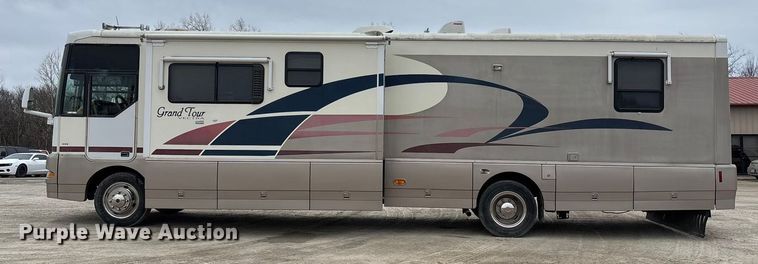 image for item FB3521 1998 Winnebago Grand Tour Vectra RV