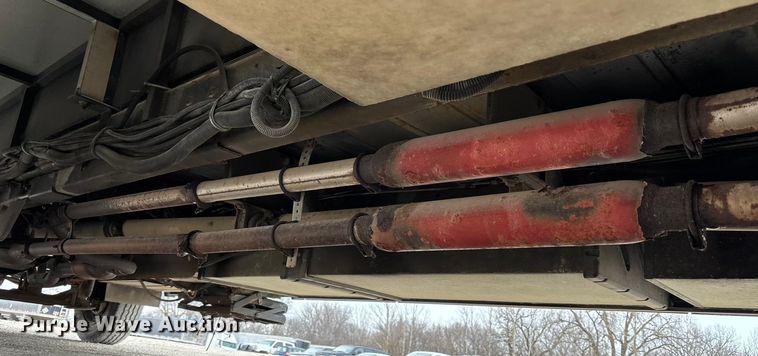 image for item FB3521 1998 Winnebago Grand Tour Vectra RV