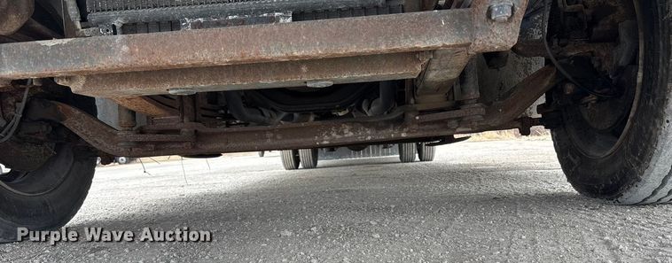 image for item FB3521 1998 Winnebago Grand Tour Vectra RV