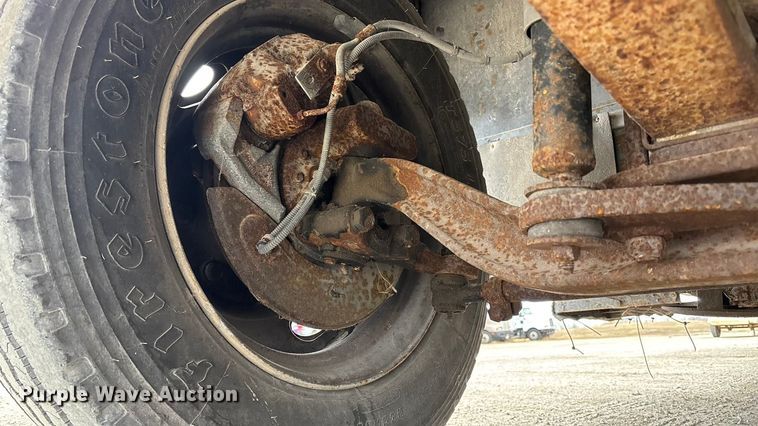 image for item FB3521 1998 Winnebago Grand Tour Vectra RV